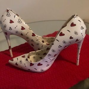 Heart shoes